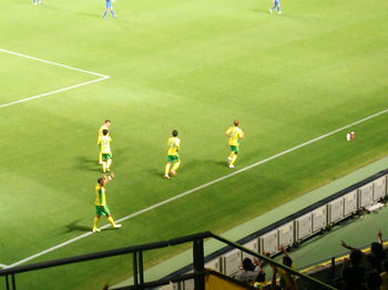 森本のゴール直後