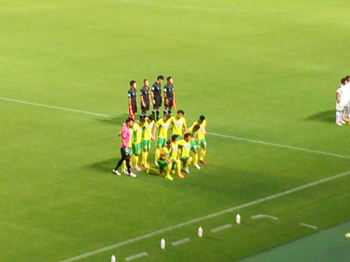 試合前の記念撮影前