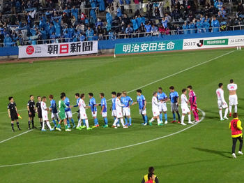 試合終了後の握手